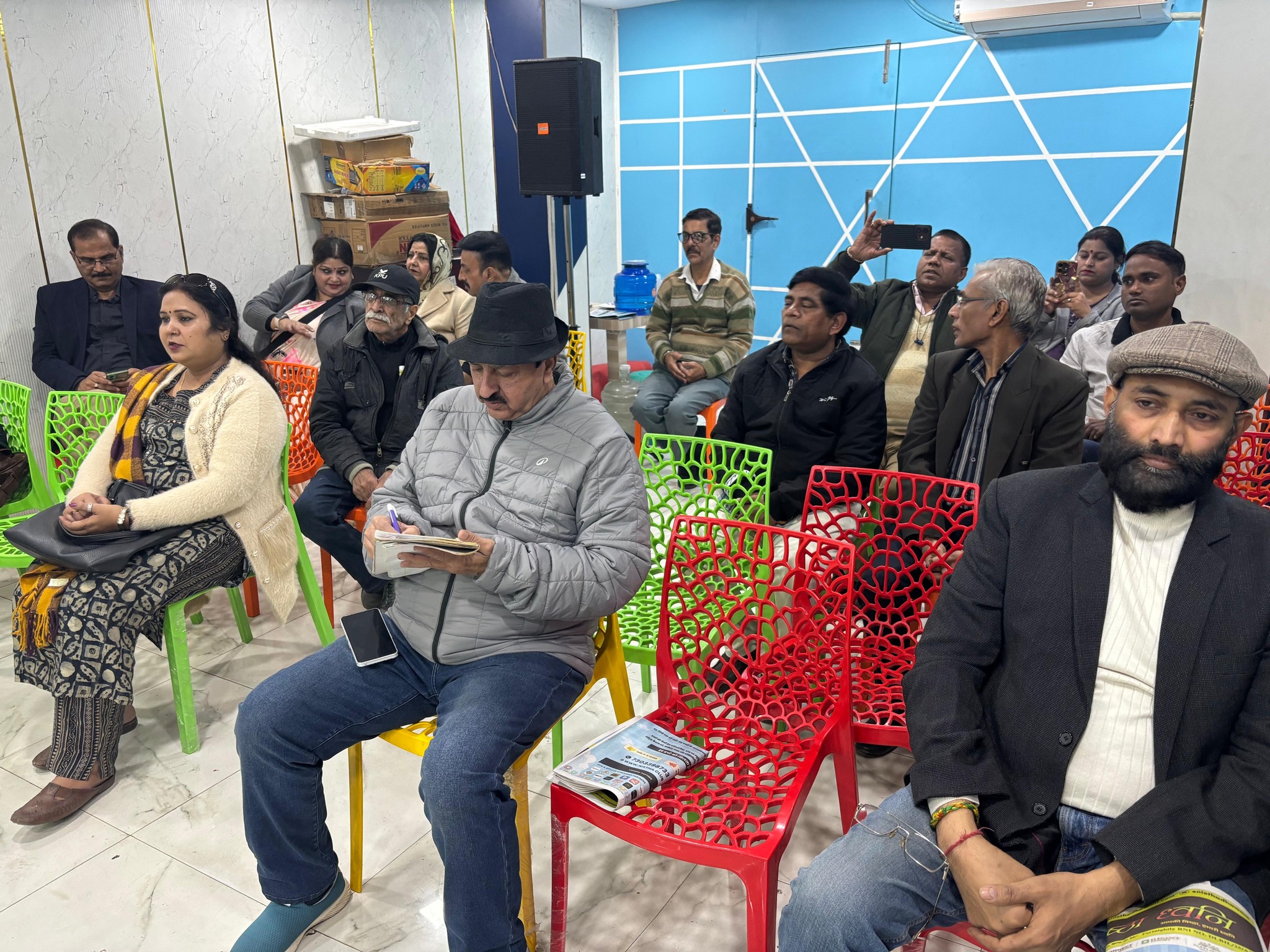 नववर्ष के शुभ अवसर पर निष्ठा क्लब द्वारा एक भव्य एवं मनमोहक म्यूजिकल कार्यक्रम का आयोजन किया गया, जिसमें संगीत और सुरों के साथ नए साल का उत्साहपूर्वक स्वागत किया गया। यह कार्यक्रम हमारे क्लब के एक सदस्य द्वारा सफलतापूर्वक आयोजित किया गया। यदि आप भी इस तरह